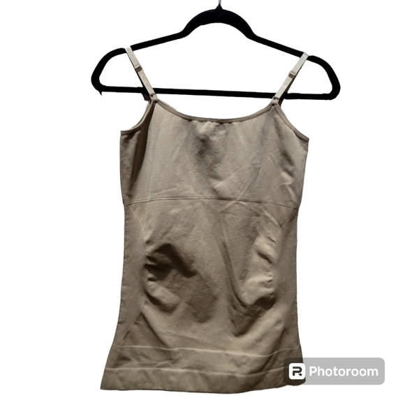 XL Adjustable Strap Shapewear Camisole with Elastane Tan - Picture 3 of 4